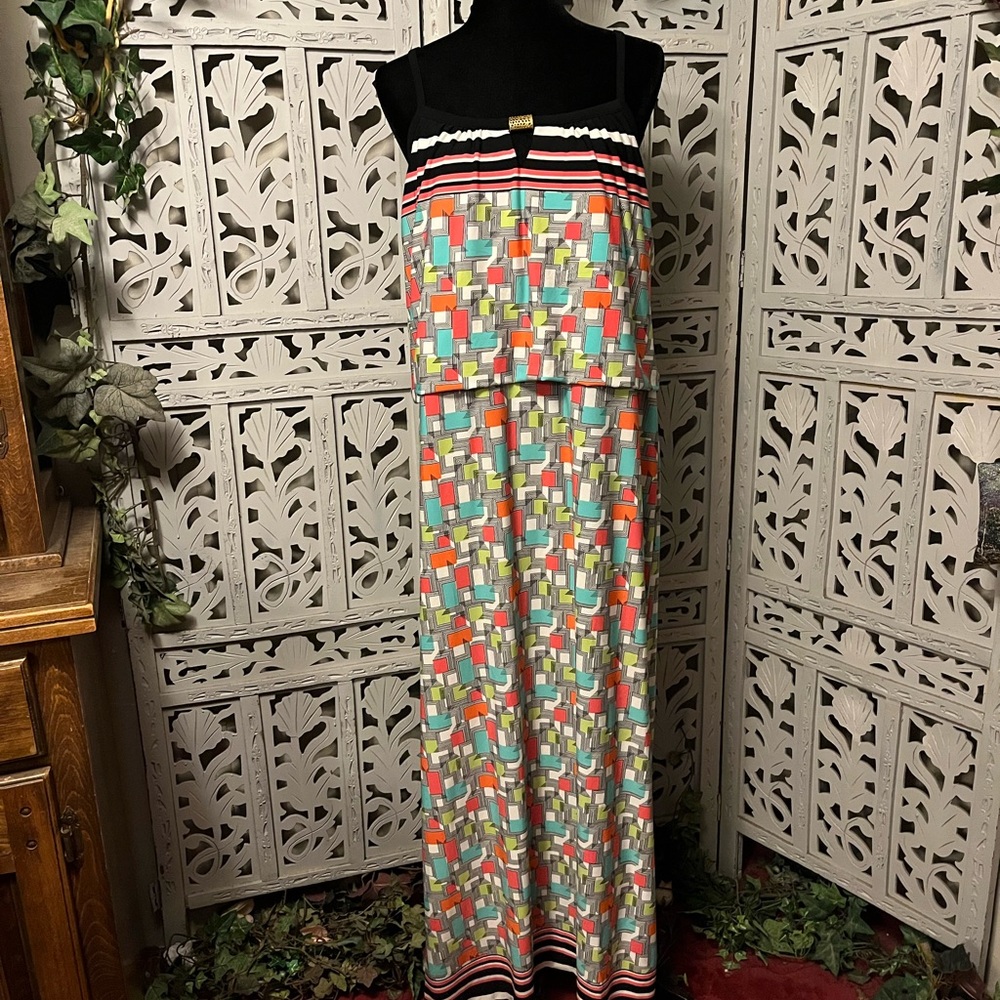 SCARLETT SASSY BLACK PINK & MULTICOLOR GEOMETRIC DESIGN SLEEVELESS MAXI DRESS - Picture 1 of 8
